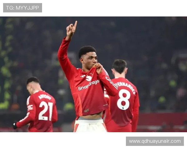 多古:曼联庞大球迷群体下的成长法则